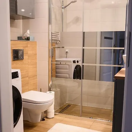 Marywilska 아파트 *